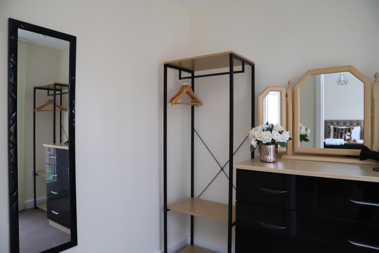 Syster Properties Serviced Accommodation Leicester 5 Bedroom House Glen View Екстериор снимка